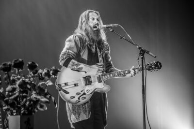 Strand of Oaks Live in De Warande, picture 3, photographed by Paul Jongeneelen - FrontView Magazine