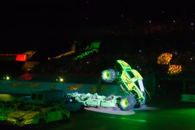 Hot Wheels Glow Party @ Sportpaleis, picture 7, photographed by Luc Klinckaert - FrontView Magazine