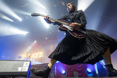 Palaye Royal @ 013, foto 19, foto's door David Johnson - FrontView Magazine