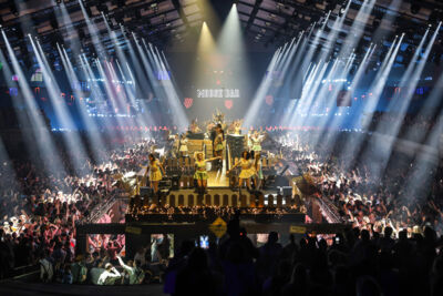 Moose Bar XXL 2023 @ Sportpaleis, picture 19, photographed by Marc Verdonck - FrontView Magazine