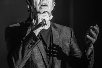 Julien Clerc En concert @ De Roma, picture 5, photographed by Paul Jongeneelen - FrontView Magazine