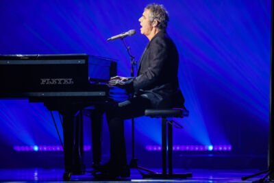 Julien Clerc En concert @ De Roma, picture 21, photographed by Paul Jongeneelen - FrontView Magazine
