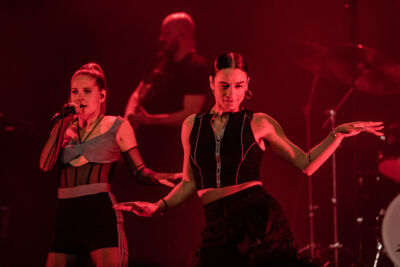 Laura Tesoro @ Het Depot, picture 3, photographed by Jürgen Bruynooghe - FrontView Magazine