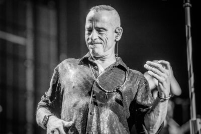 Eros Ramazotti Live in concert @ Forest-National, picture 6, photographed by Paul Jongeneelen - FrontView Magazine