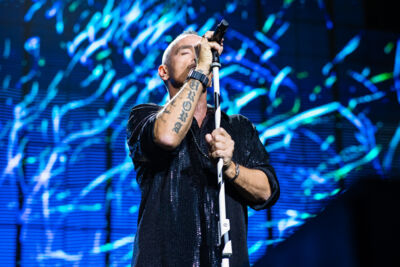 Eros Ramazotti Live in concert @ Forest-National, picture 17, photographed by Paul Jongeneelen - FrontView Magazine