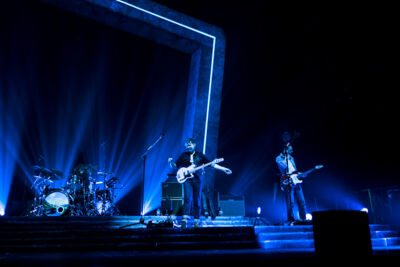 George Ezra @ Vorst Nationaal, picture 22, photographed by Claudia Guldentops - FrontView Magazine