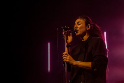 Intergalactic Lovers @ Het Depot, picture 7, photographed by Jürgen Bruynooghe - FrontView Magazine