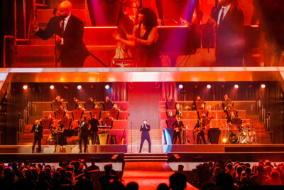 Michael Bublé in concert "Higher Tour" live at Sportpaleis, foto 10, foto's door Paul Jongeneelen - FrontView Magazine