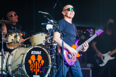 Joe Satriani Earth 2022-23 Tour, picture 4, photographed by Paul Jongeneelen - FrontView Magazine