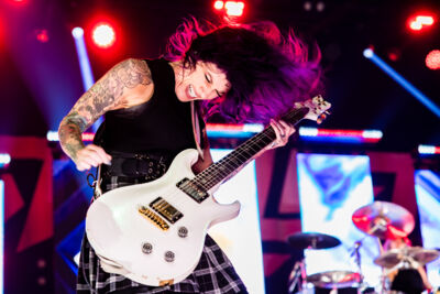 Skillet @ Palais 12, picture 2, photographed by Dorien Goetschalckx - FrontView Magazine