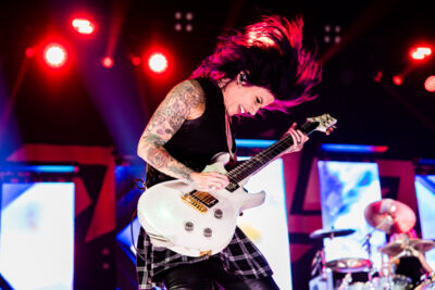 Skillet @ Palais 12, picture 10, photographed by Dorien Goetschalckx - FrontView Magazine