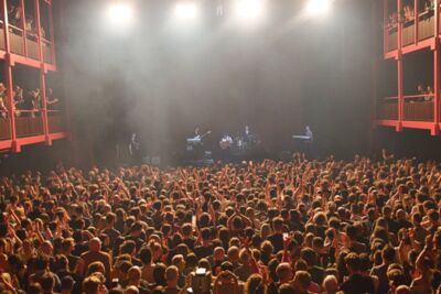 Portland @ Ancienne Belgique, picture 8, photographed by Luc Klinckaert - FrontView Magazine