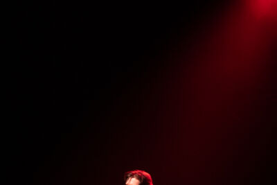Milo Meskens @ Trixxo Theater, picture 3, photographed by Gert Daemen - FrontView Magazine
