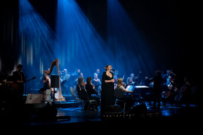 Barbara Dex in 't groot @ Warande, picture 6, photographed by Gert Daemen - FrontView Magazine