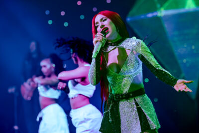 Ava Max @ Ancienne Belgique, picture 4, photographed by Dorien Goetschalckx - FrontView Magazine