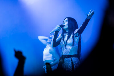 Ava Max @ Ancienne Belgique, picture 11, photographed by Dorien Goetschalckx - FrontView Magazine