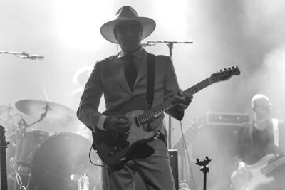 Daan @ Ancienne Belgique, picture 6, photographed by Peter Smet - FrontView Magazine