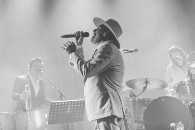 Daan @ Ancienne Belgique, picture 12, photographed by Peter Smet - FrontView Magazine