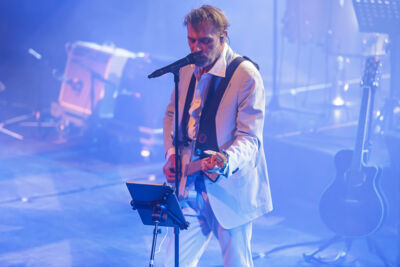 Daan @ Ancienne Belgique, picture 18, photographed by Peter Smet - FrontView Magazine