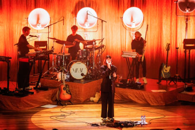Meau Live in De Roma, picture 7, photographed by Paul Jongeneelen - FrontView Magazine