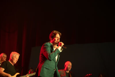 Günther Neefs @ Arendonk zingt en swingt, picture 1, photographed by Gert Daemen - FrontView Magazine