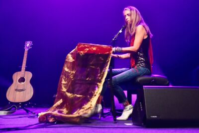 Heather Nova @ Labadoux, foto 4, foto's door Luc Klinckaert - FrontView Magazine