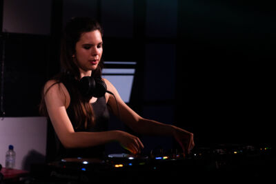 Amber Broos @ Arendonk zingt en swingt, foto 3, foto's door Gert Daemen - FrontView Magazine
