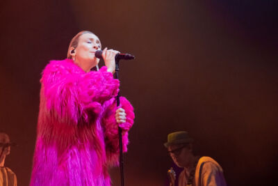 Hooverphonic @ Labadoux, foto 10, foto's door Luc Klinckaert - FrontView Magazine