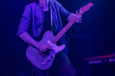 Blof @ Het Depot, picture 1, photographed by Jürgen Bruynooghe - FrontView Magazine
