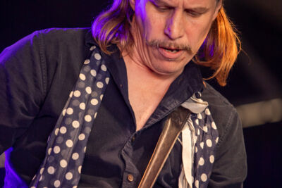 Eroll Linton @ Blues Peer, foto 5, foto's door Leen Verlinden - FrontView Magazine