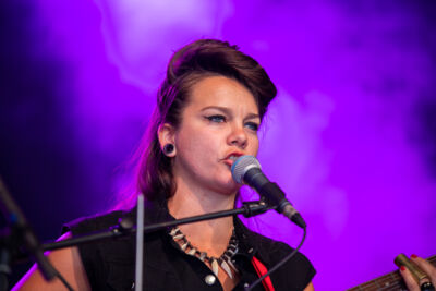 Ghalia Volt @ Blues Peer, picture 6, photographed by Leen Verlinden - FrontView Magazine