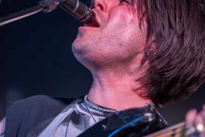 Sons @ Blues Peer, picture 7, photographed by Leen Verlinden - FrontView Magazine