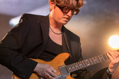Sons @ Blues Peer, picture 11, photographed by Leen Verlinden - FrontView Magazine