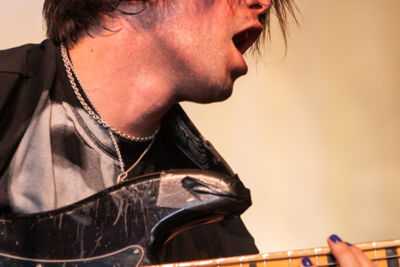 Sons @ Blues Peer, picture 19, photographed by Leen Verlinden - FrontView Magazine