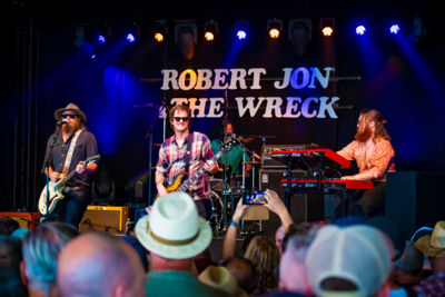 Robert Jon & The Wreck @ Blues Peer, picture 10, photographed by Luc Klinckaert - FrontView Magazine