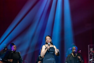 Gladys Knight @ Stadsschouwburg Antwerpen, picture 15, photographed by Marc Verdonck - FrontView Magazine