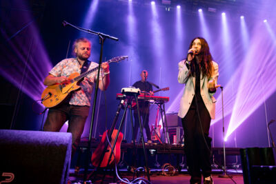 Intergalactic Lovers @ Vestrock Dag 1, picture 7, photographed by Luc Klinckaert - FrontView Magazine