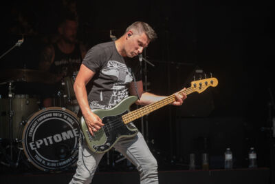 Epitome @ Retie Rockt, picture 2, photographed by Gert Daemen - FrontView Magazine