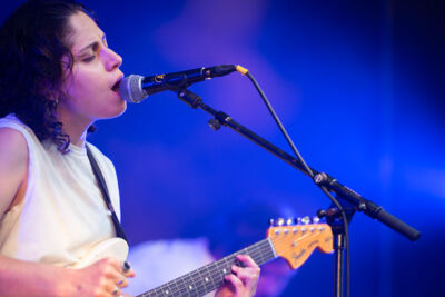 Ila @ Retie Rockt, picture 9, photographed by Gert Daemen - FrontView Magazine