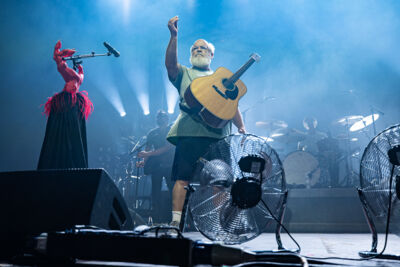 Tenacious D @ Vorst Nationaal, picture 1, photographed by David Johnson - FrontView Magazine