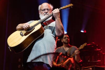 Tenacious D @ Vorst Nationaal, picture 22, photographed by David Johnson - FrontView Magazine