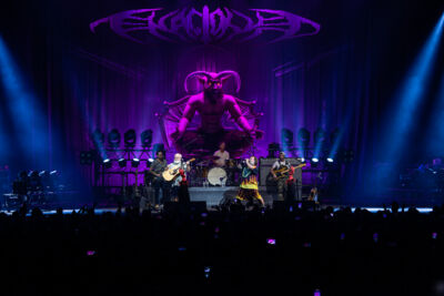 Tenacious D @ Vorst Nationaal, picture 30, photographed by David Johnson - FrontView Magazine