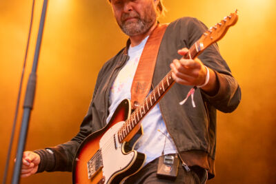 Admiral Freebee @ Genk on stage, picture 14, photographed by Leen Verlinden - FrontView Magazine