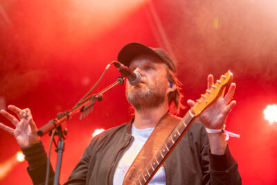 Admiral Freebee @ Genk on stage, picture 16, photographed by Leen Verlinden - FrontView Magazine