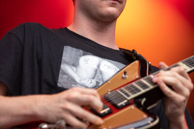 Rant @ Genk on stage, picture 8, photographed by Leen Verlinden - FrontView Magazine
