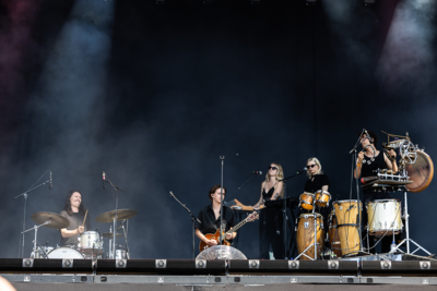 Sylvie Kreusch @ Live is Live 2023, picture 2, photographed by Marc Verdonck - FrontView Magazine
