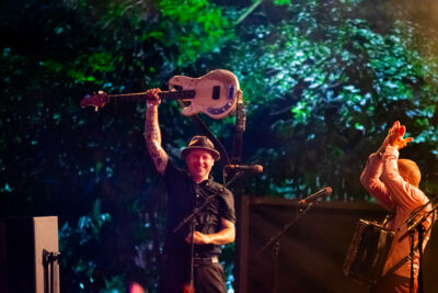 Flogging Molly @ OLT Rivierenhof, picture 44, photographed by Luc Klinckaert - FrontView Magazine