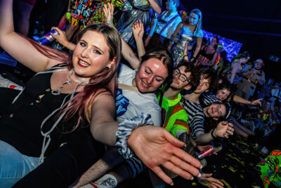 Foute Party Q-Music @ flanders expo, picture 22, photographed by Sven Vandervoort - FrontView Magazine
