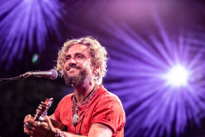 John Butler @ OLT Rivierenhof, picture 13, photographed by Leen Verlinden - FrontView Magazine