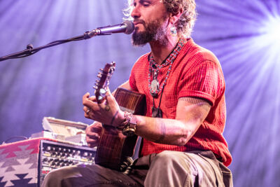 John Butler @ OLT Rivierenhof, picture 16, photographed by Leen Verlinden - FrontView Magazine